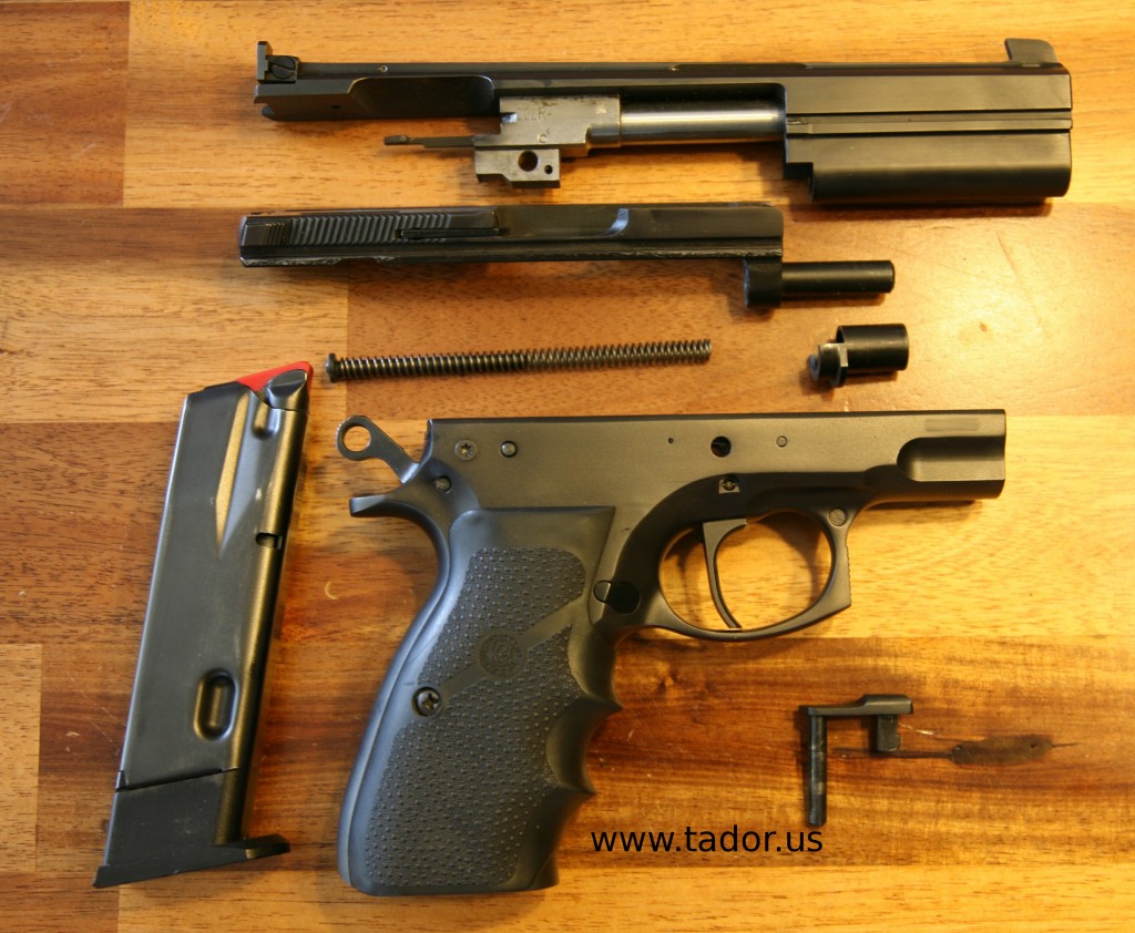 CZ 75 Sport III zerlegt